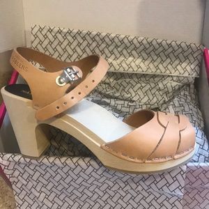 Swedish Hasbeens Peep Toe Clogs